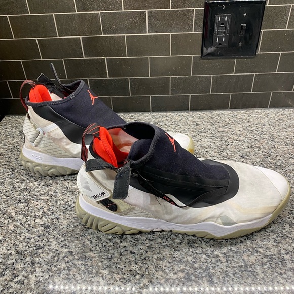 Nike Jordan Men’s Size 15. - Picture 2 of 8